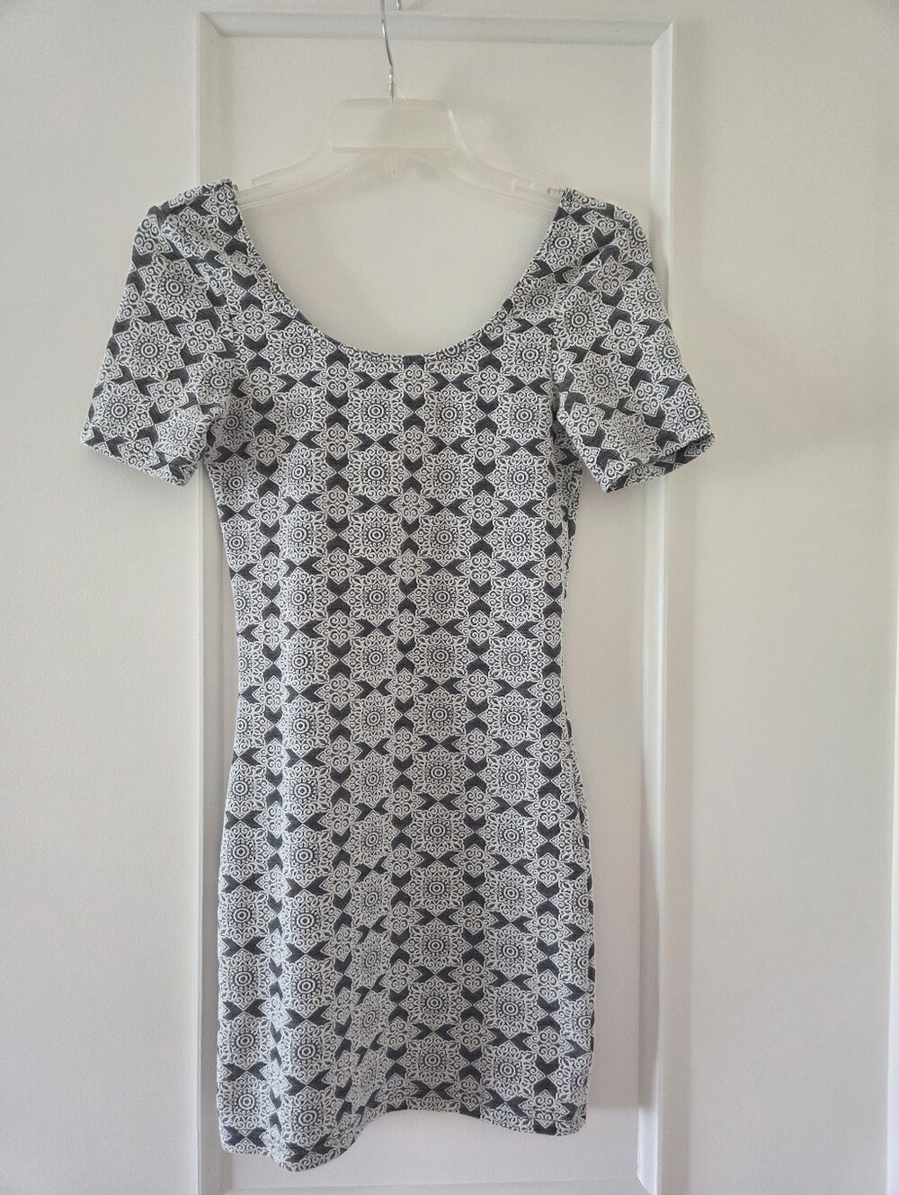 Patterned Scoop Neck Dress